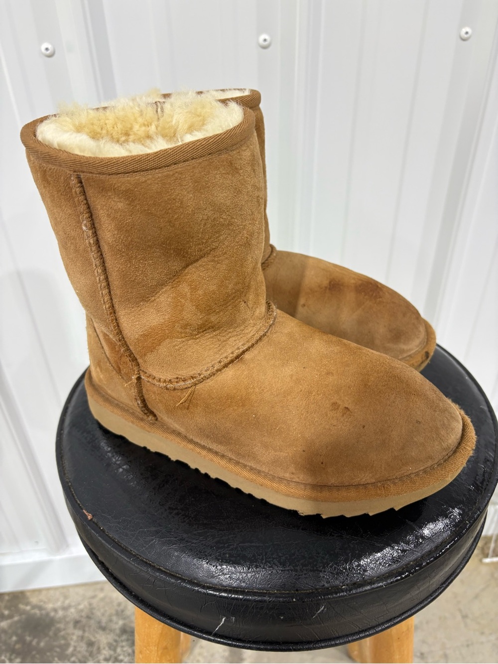 UGG Kids Classic 2 Short Boots - Chestnut Suede